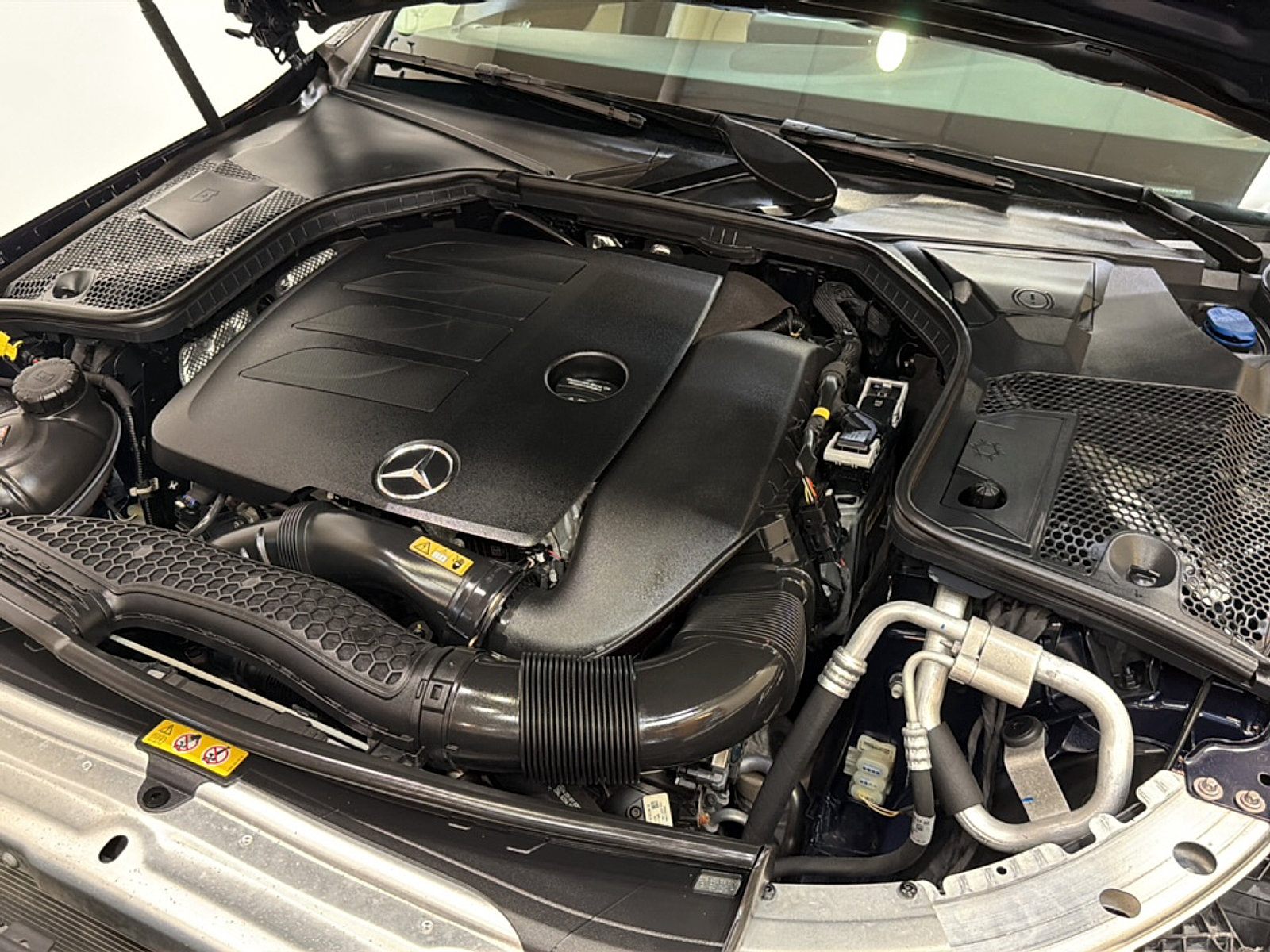 Used 2021 Mercedes-Benz C 300 4MATIC Sedan image 27
