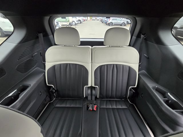 Certified 2024 Kia EV9 GT-Line AWD/4WD image 21