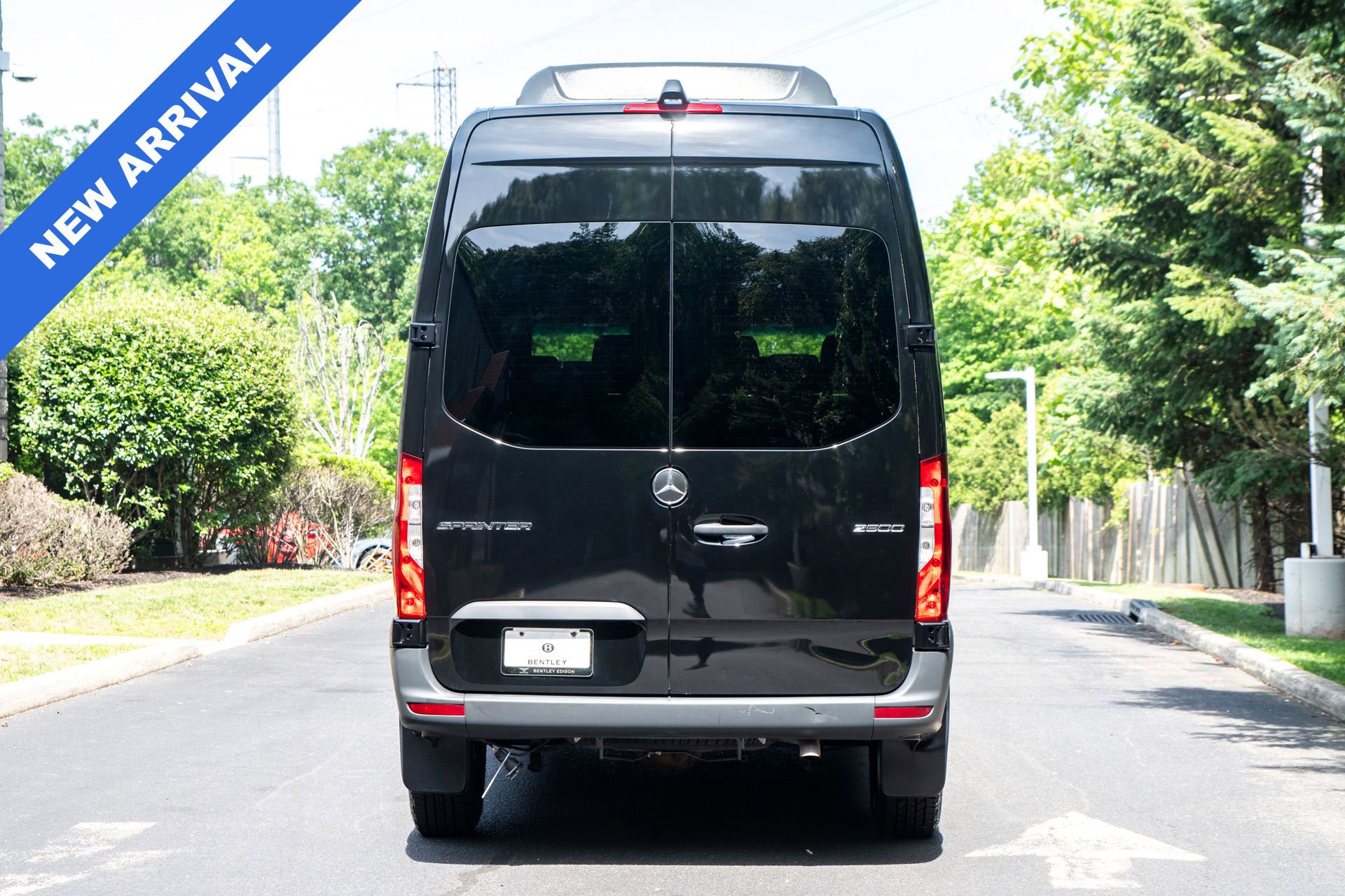 Used 2024 Mercedes-Benz Sprinter 2500 image 6