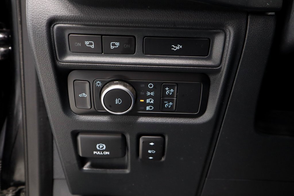 Certified 2022 Ford F150 XLT w/ Equipment Group 302A High image 27