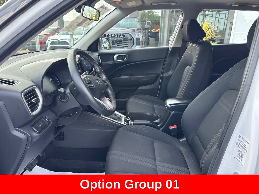 Used 2026 Hyundai Venue SEL FWD image 11