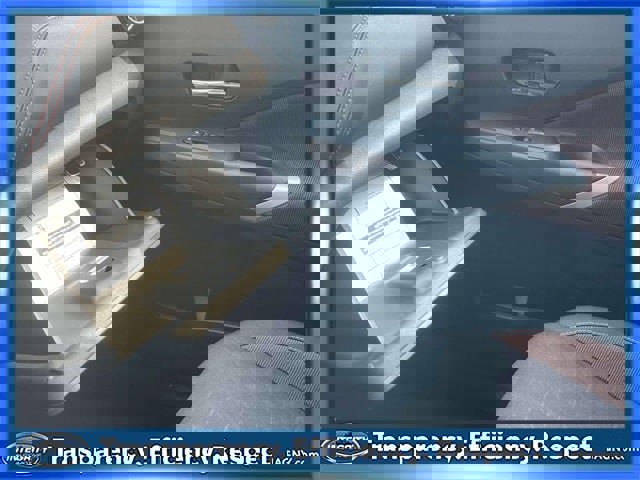 Used 2024 Nissan Kicks SR image 30