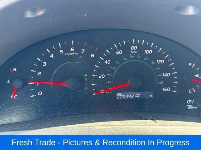Used 2009 Toyota Camry LE FWD image 13