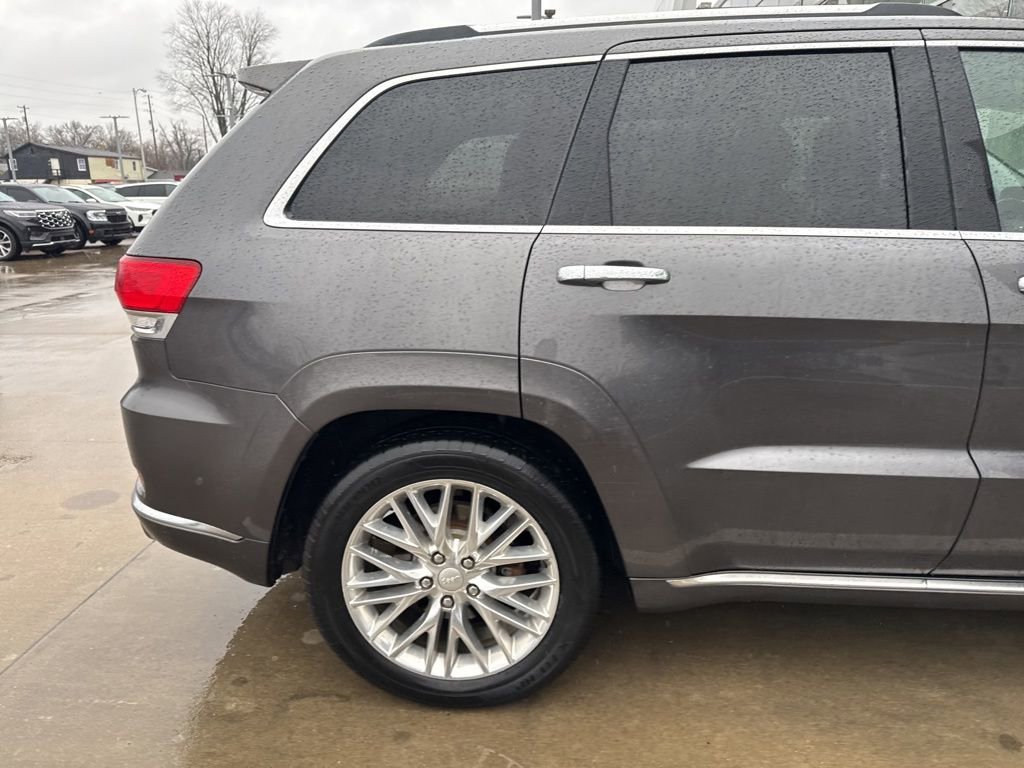 Used 2018 Jeep Grand Cherokee Summit image 9