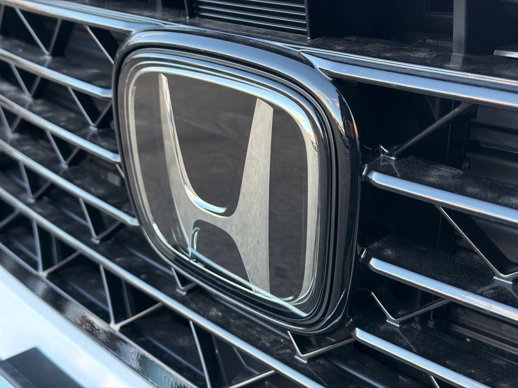 New 2025 Honda Accord Touring image 12