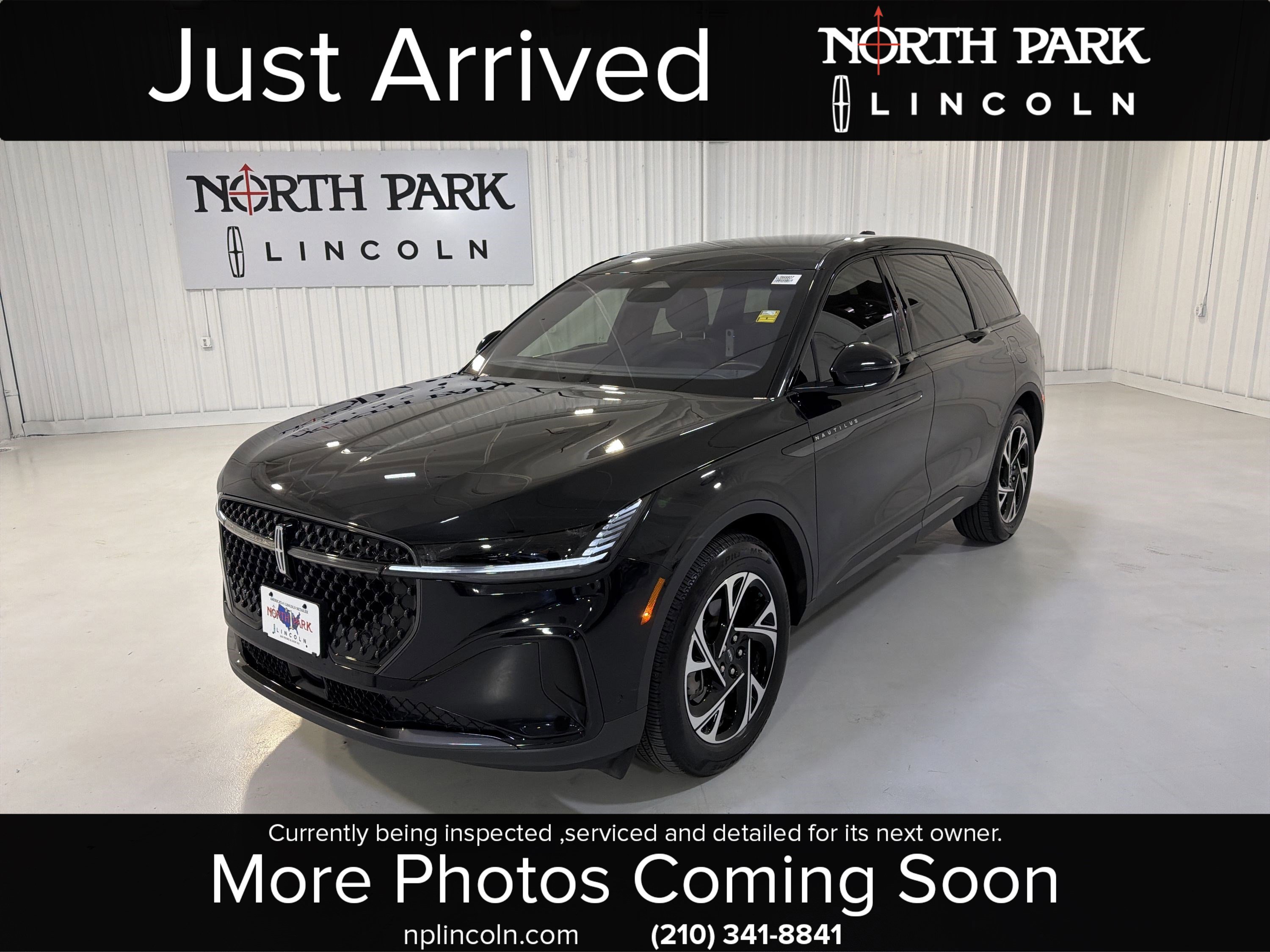 Used 2024 Lincoln Nautilus Premier w/ Jet Appearance Package AWD/4WD image 1