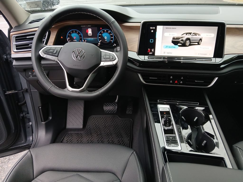 New 2026 Volkswagen Atlas SE FWD image 13