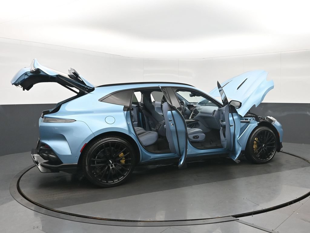 Used 2023 Aston Martin DBX 707 AWD/4WD image 41