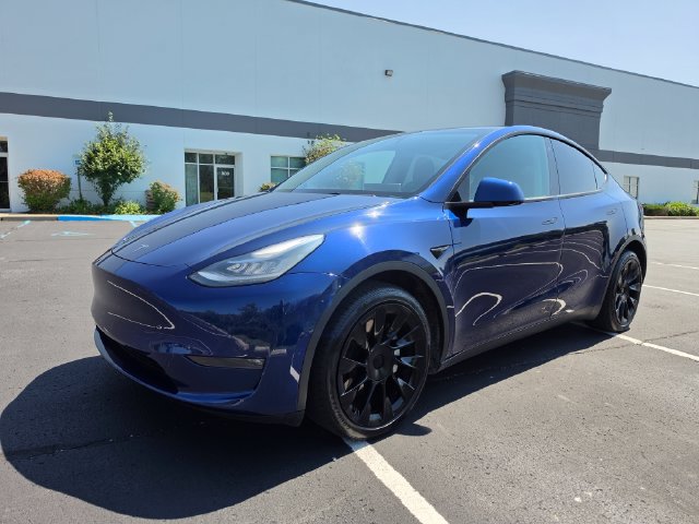 Used 2021 Tesla Model Y Long Range AWD/4WD image 13