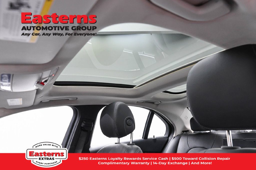 Used 2021 Mercedes-Benz C 300 4MATIC Sedan w/ Premium Package image 33