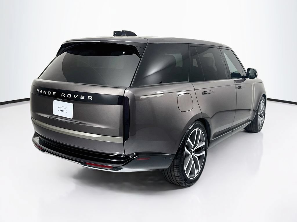 New 2026 Land Rover Range Rover Long Wheelbase SE AWD/4WD image 5
