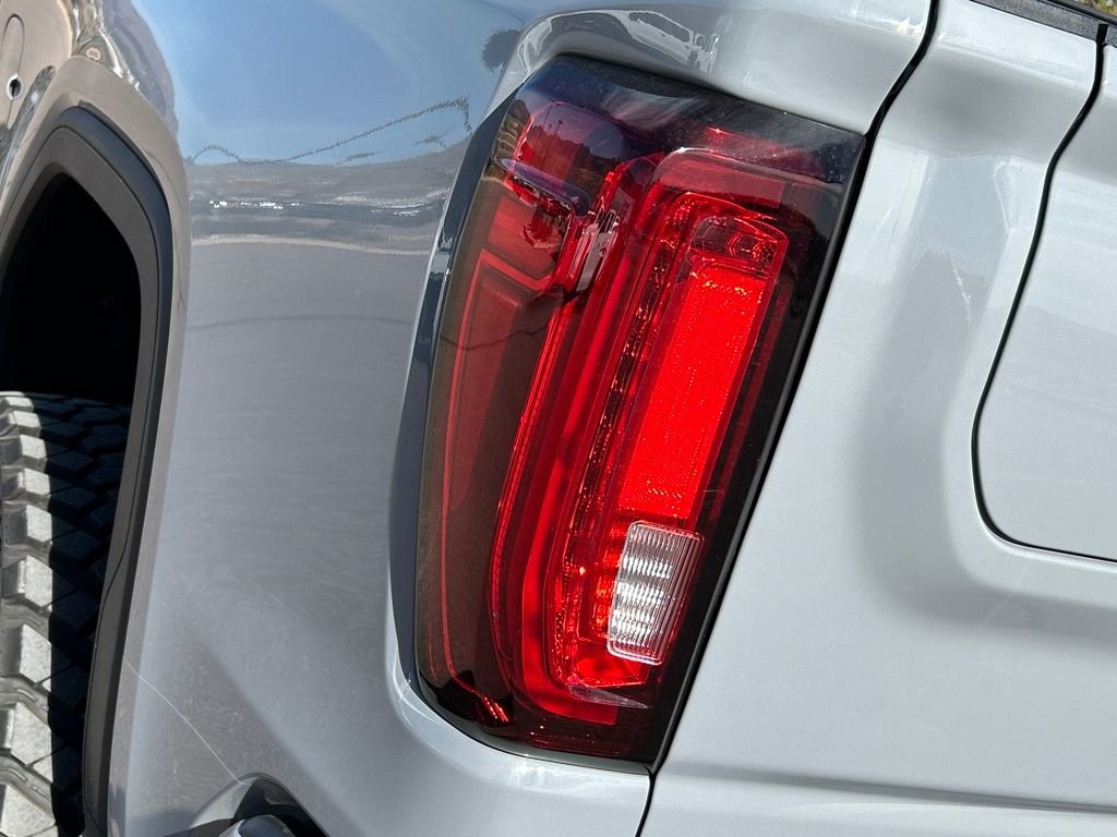 Used 2024 GMC Sierra 1500 Denali image 31