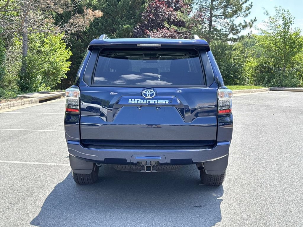 Used 2024 Toyota 4Runner SR5 Premium w/ Moonroof Package AWD/4WD image 24
