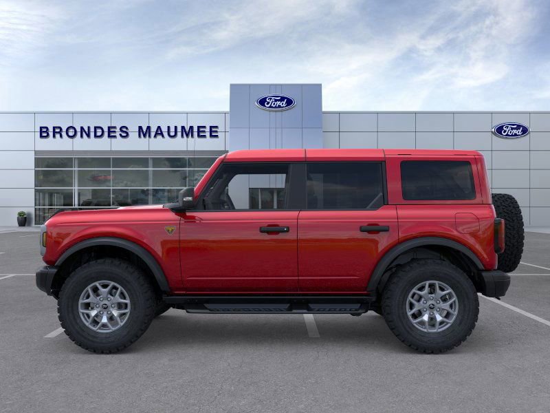 New 2025 Ford Bronco Badlands image 3