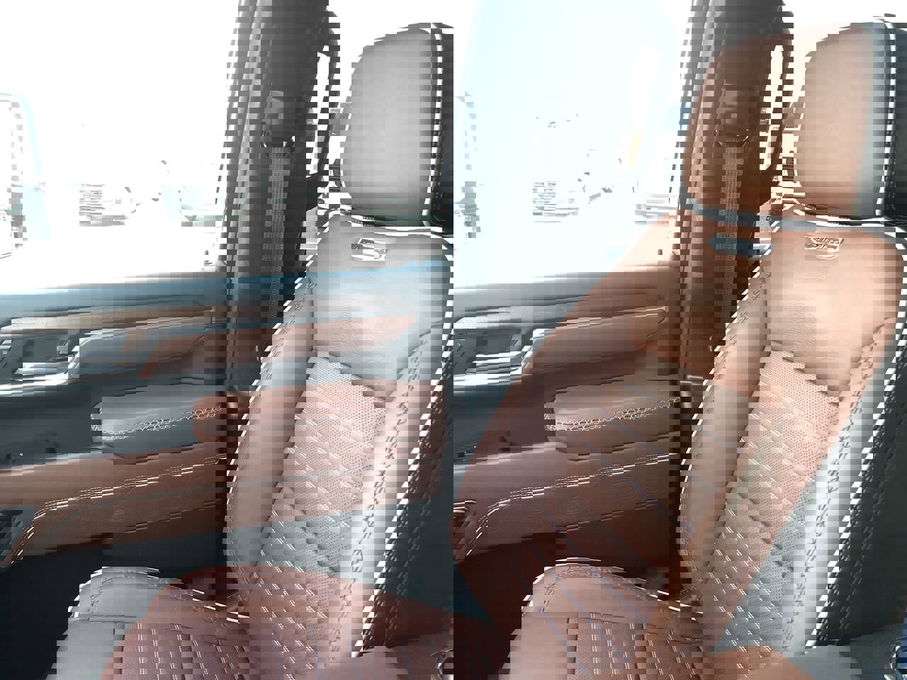 Used 2025 GMC Sierra 2500 Denali Ultimate image 31