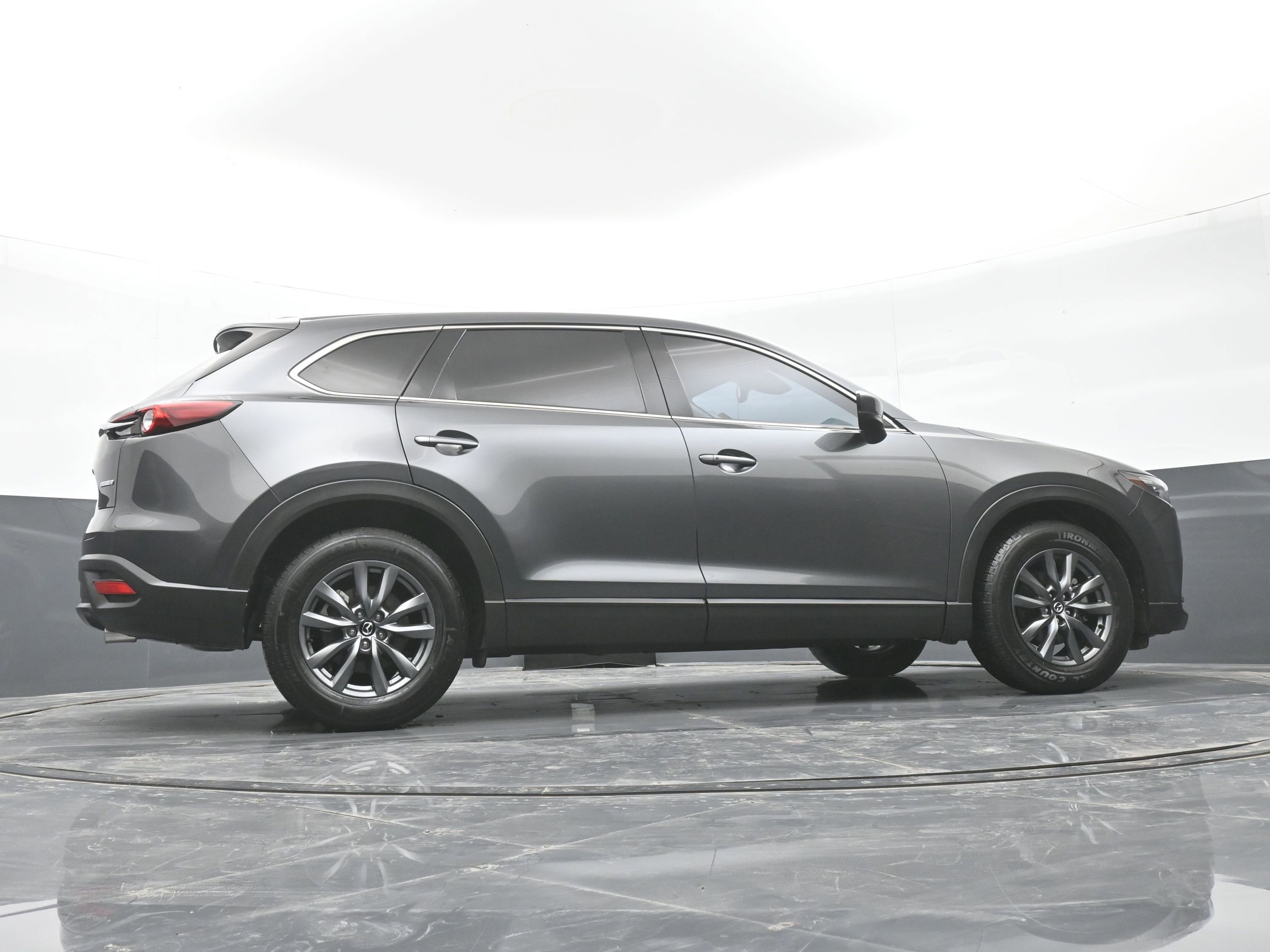 Used 2022 MAZDA CX-9 Touring image 45