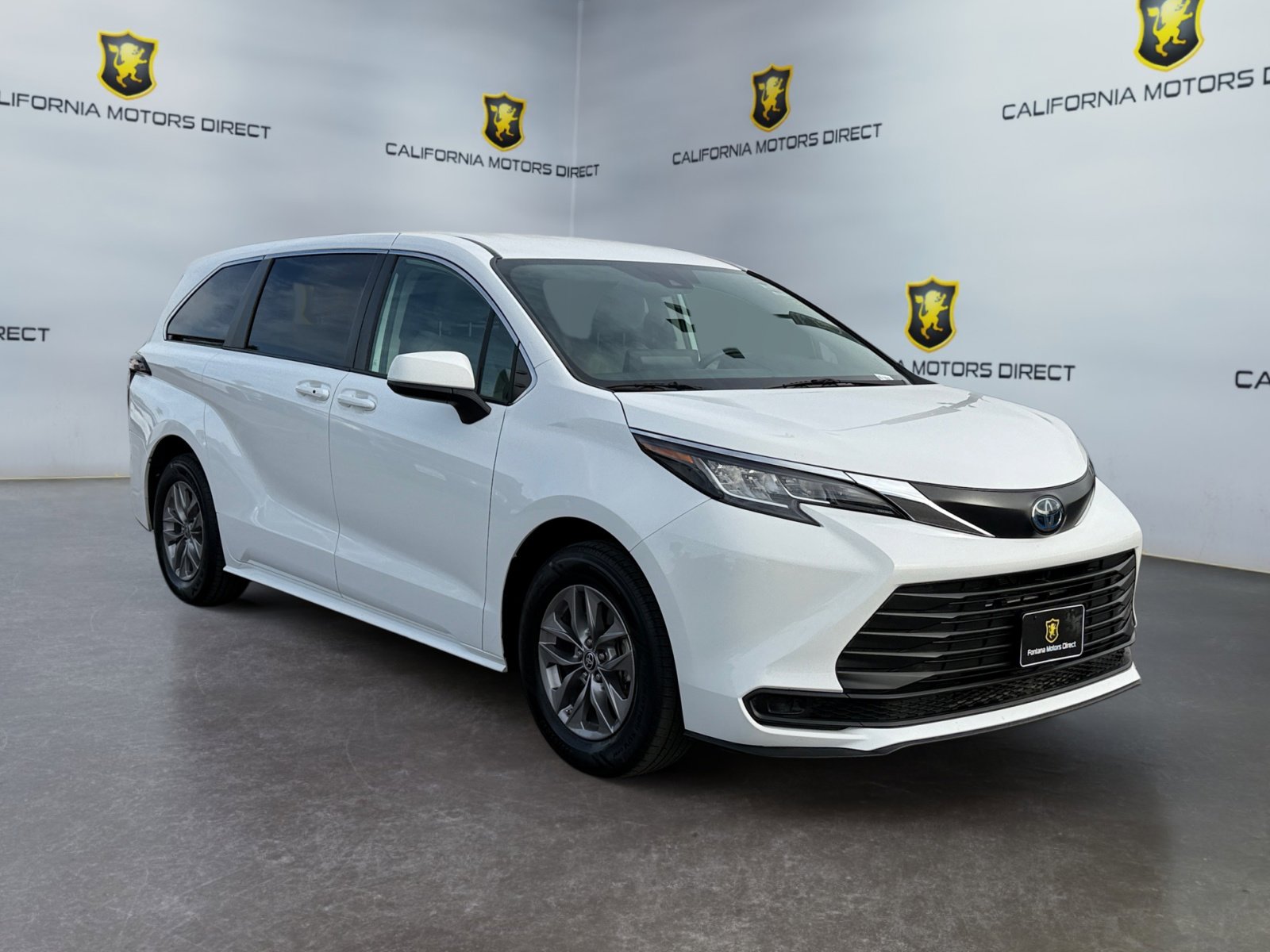 Used 2022 Toyota Sienna LE image 7
