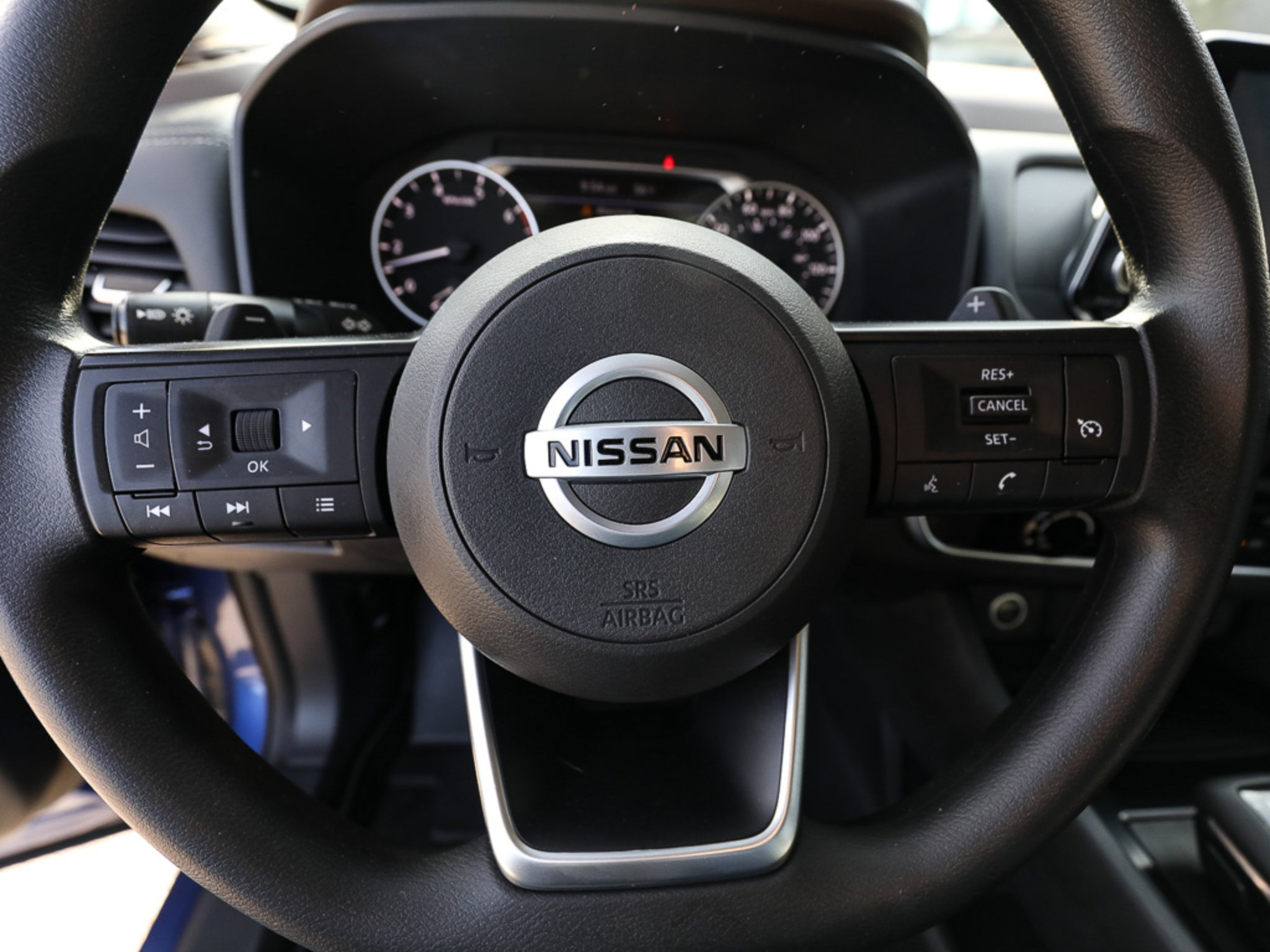 Used 2021 Nissan Rogue S AWD/4WD image 15