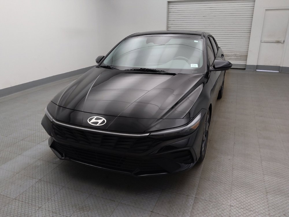 Used 2025 Hyundai Elantra Sport FWD image 15