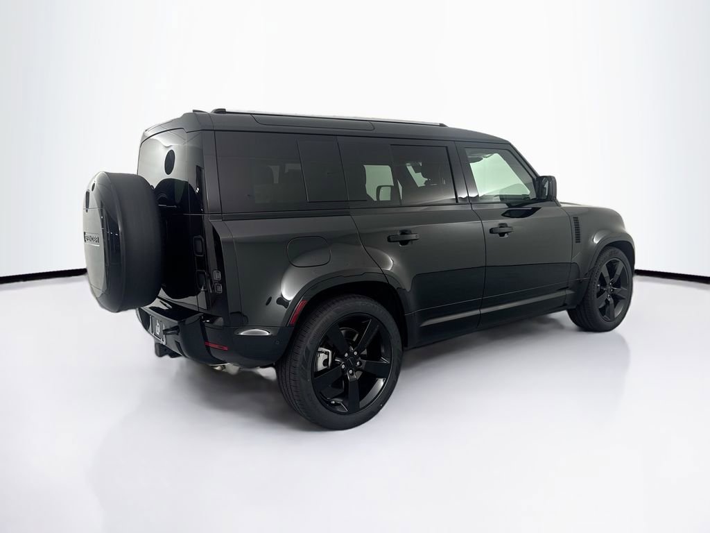 New 2026 Land Rover Defender 110 X-Dynamic SE AWD/4WD image 5