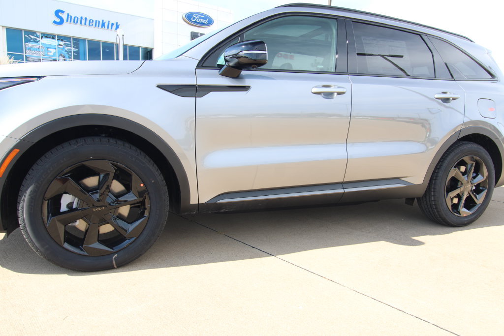 New 2026 Kia Sorento SX Prestige AWD/4WD image 11