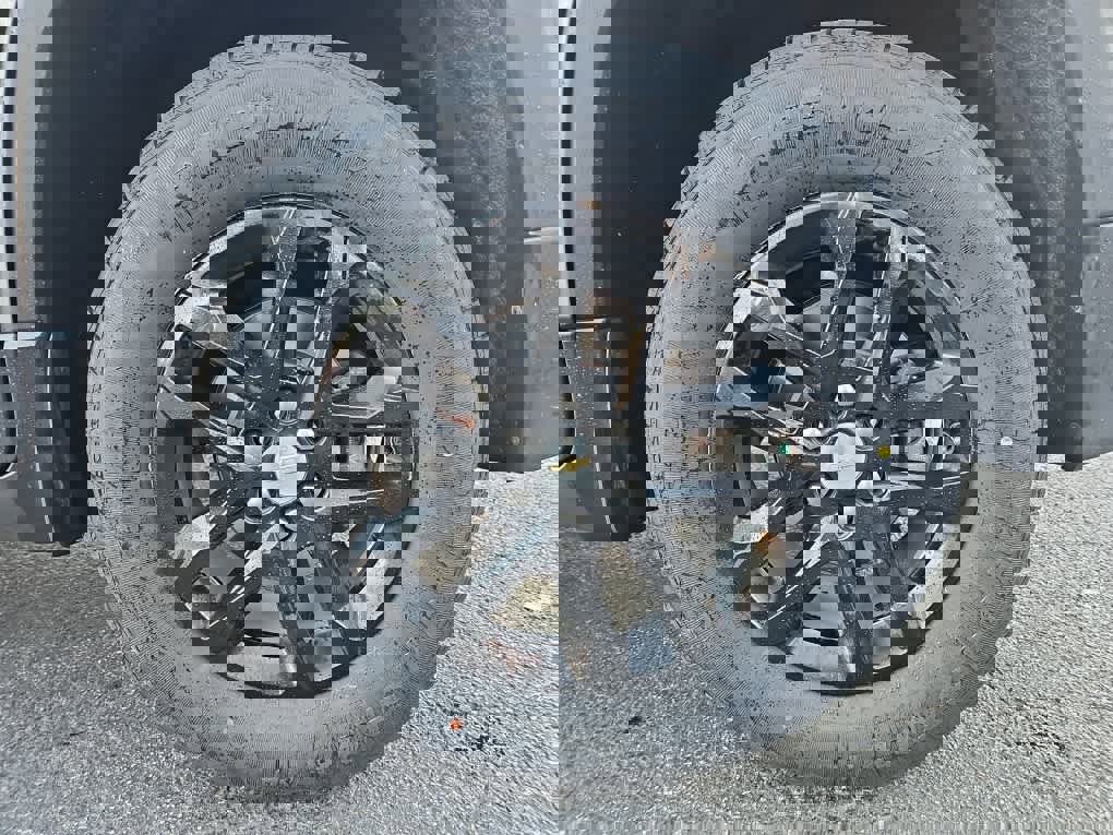 Used 2019 Chevrolet Traverse LS image 10