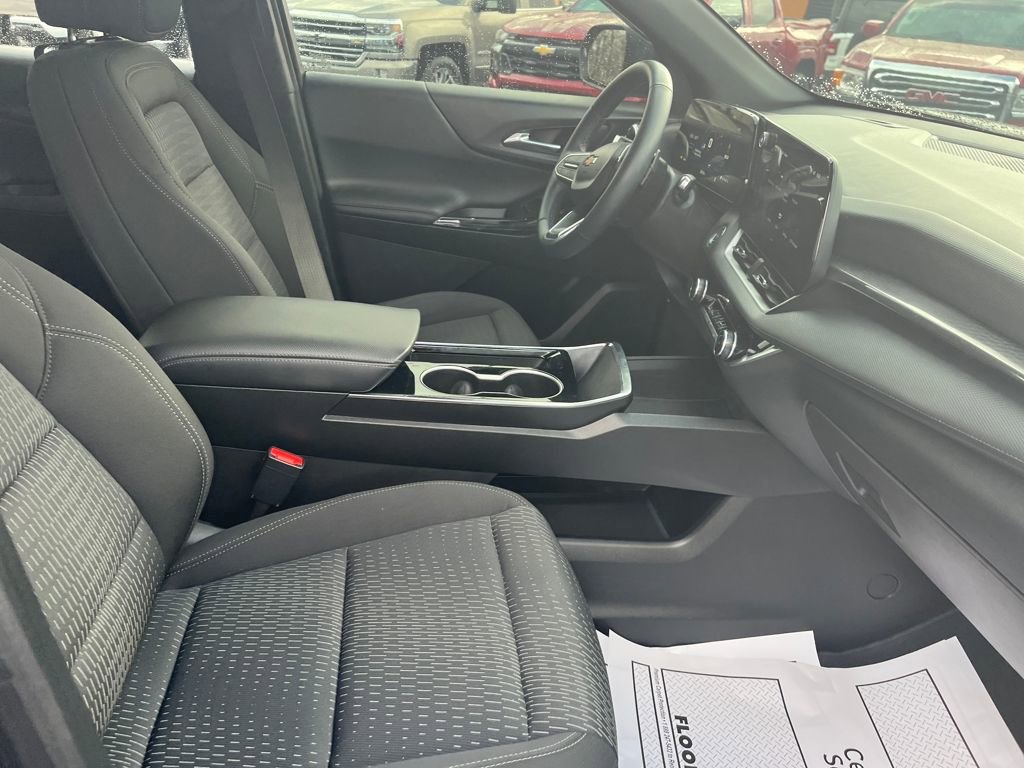 Used 2025 Chevrolet Equinox LT image 27