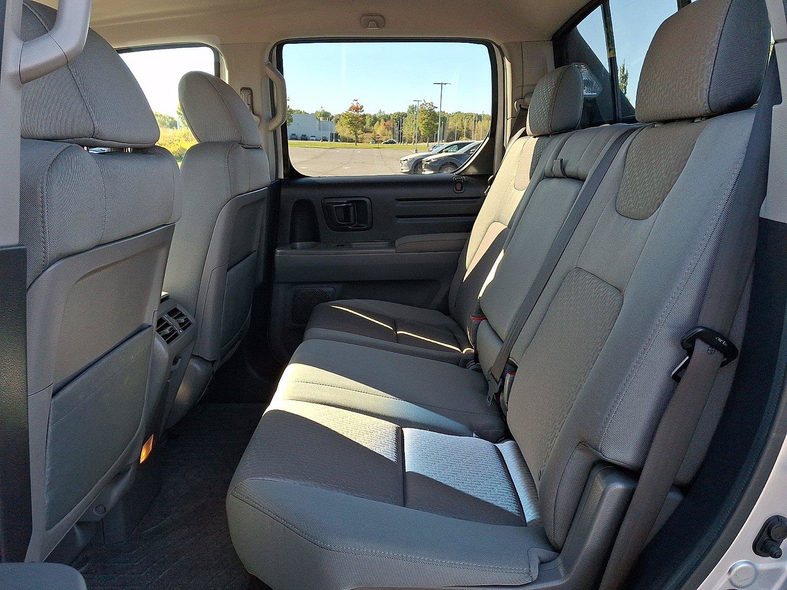 Used 2010 Honda Ridgeline RTS image 10