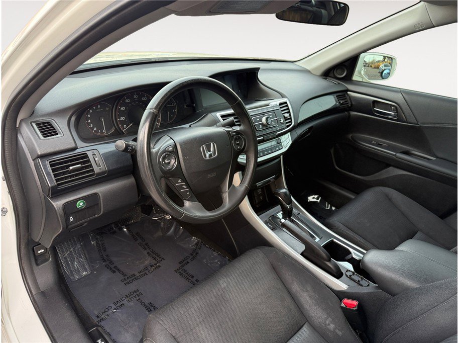 Used 2013 Honda Accord Sport image 10