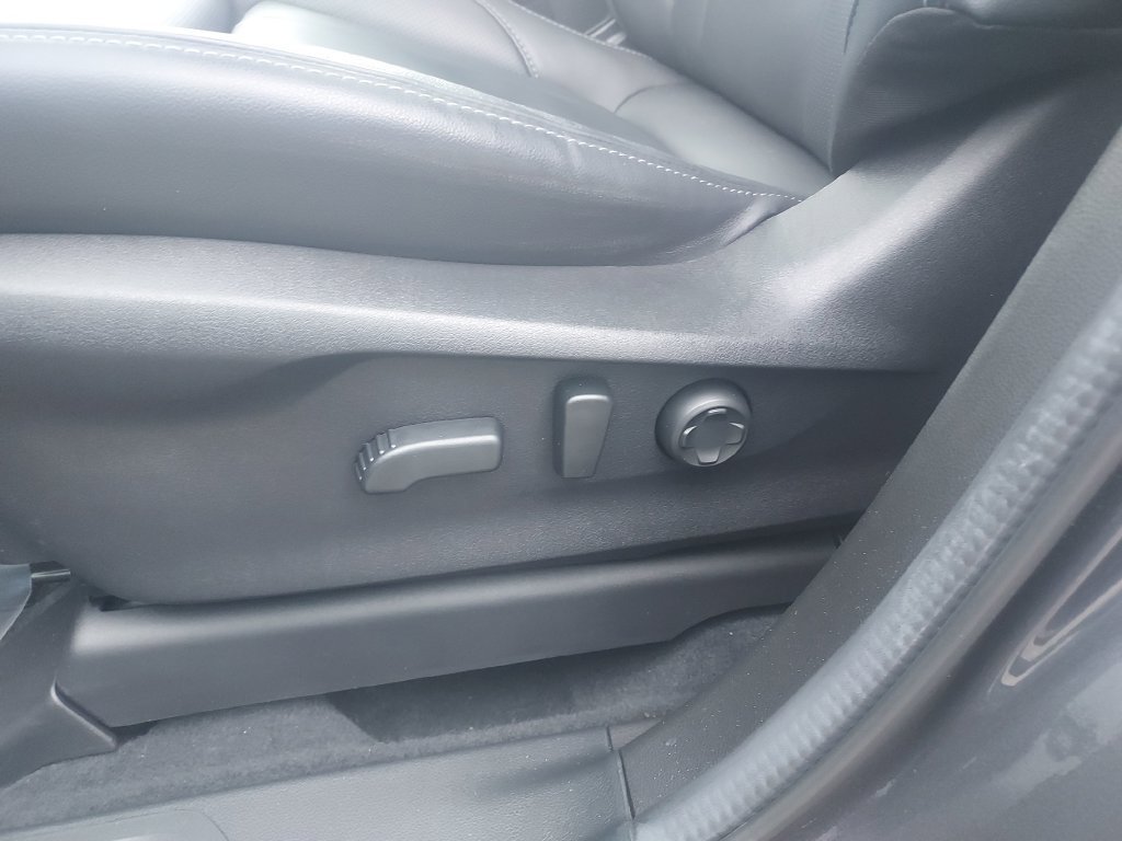 Used 2025 Subaru Ascent Limited AWD/4WD image 31