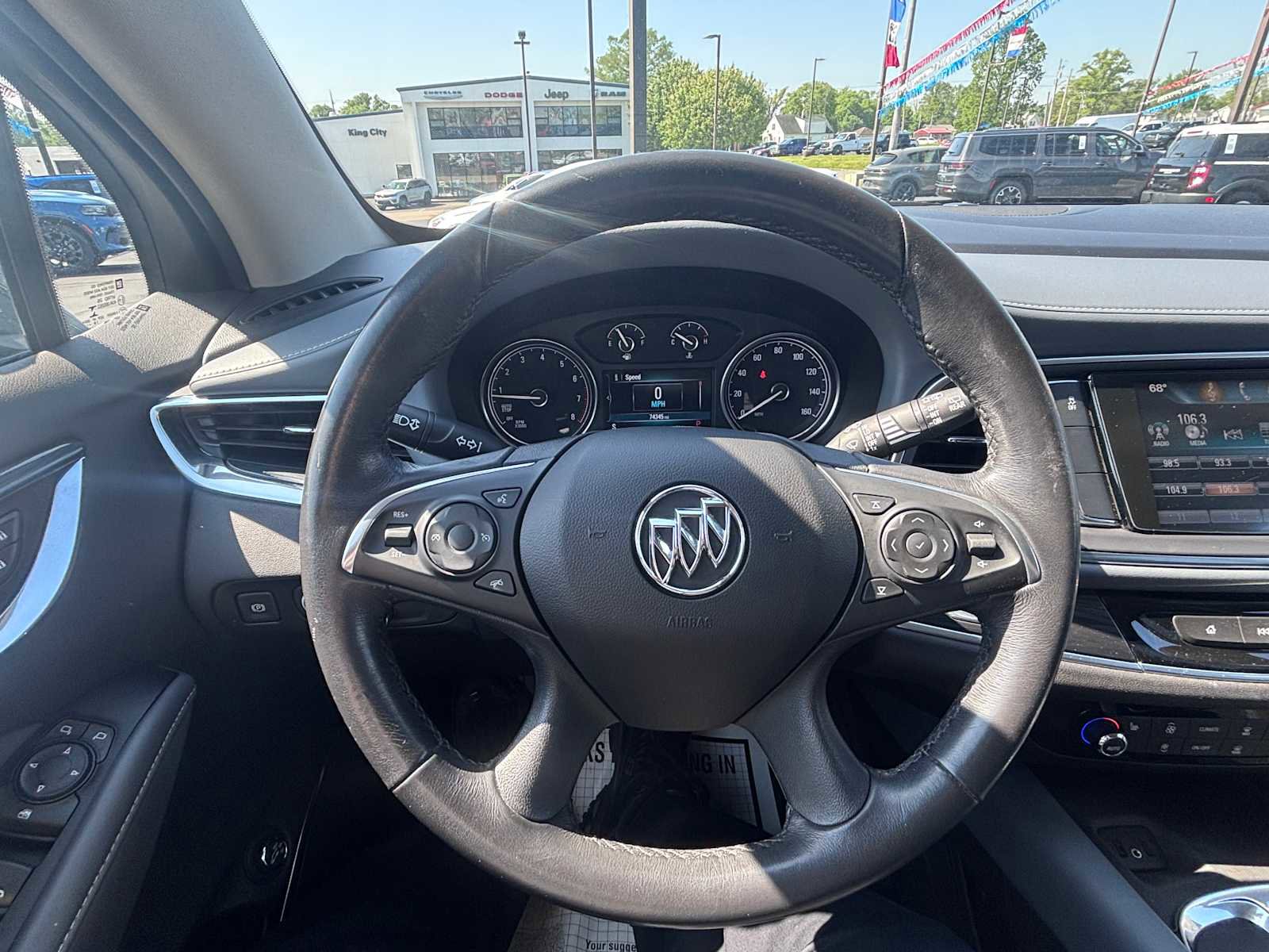 Used 2019 Buick Enclave Essence FWD image 23
