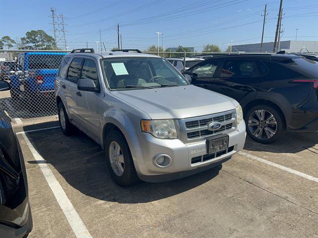 Used 2012 Ford Escape XLT image 2