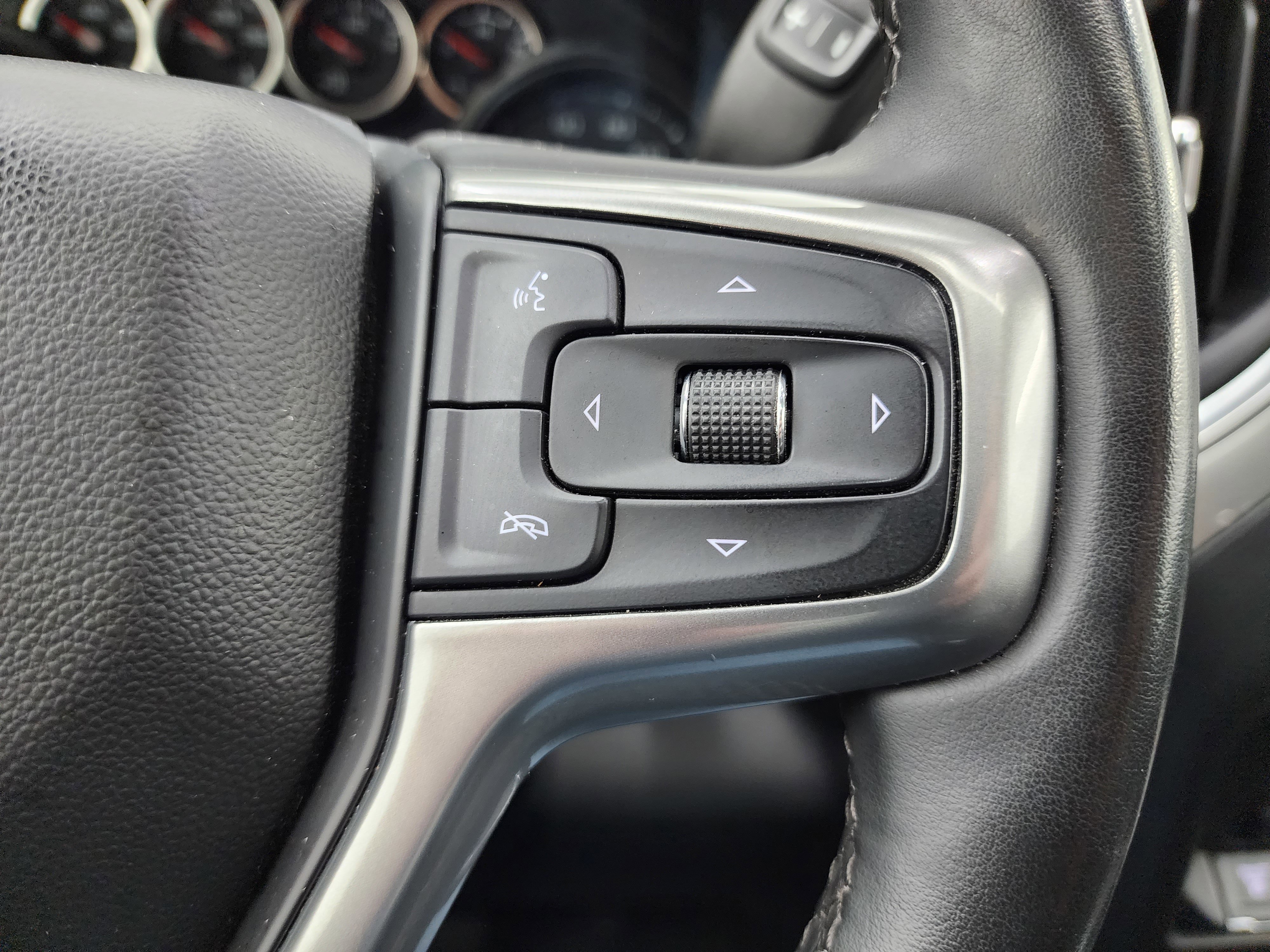 Used 2023 Chevrolet Silverado 3500 LTZ w/ LTZ Plus Package image 17