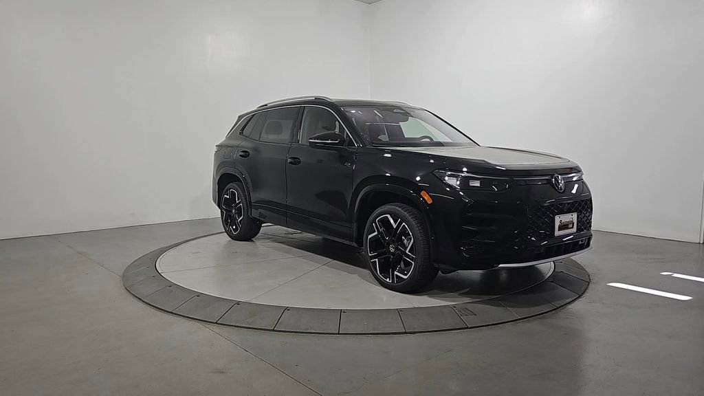 New 2026 Volkswagen Tiguan SEL R-Line image 7