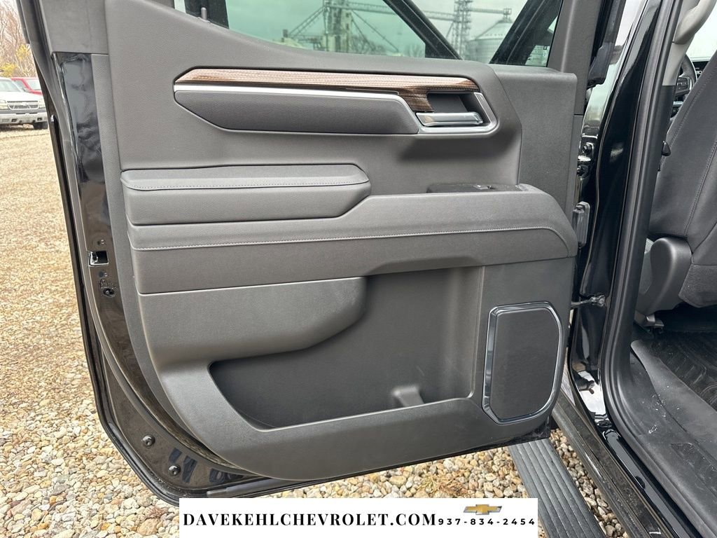 Used 2025 Chevrolet Silverado 1500 LT image 16