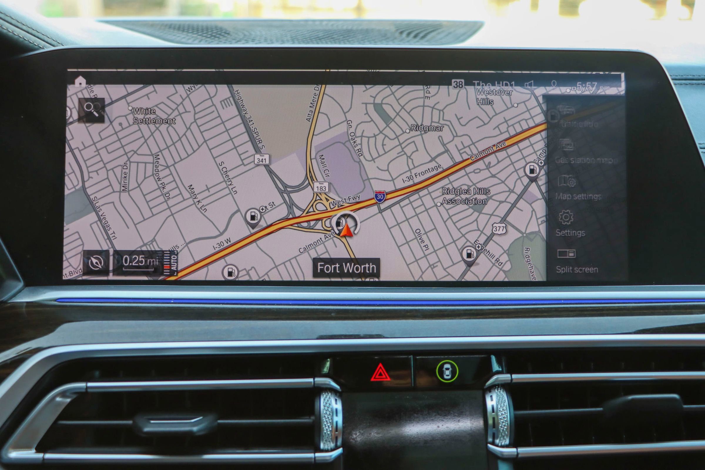 Used 2019 BMW X5 xDrive50i w/ M Sport Package image 34