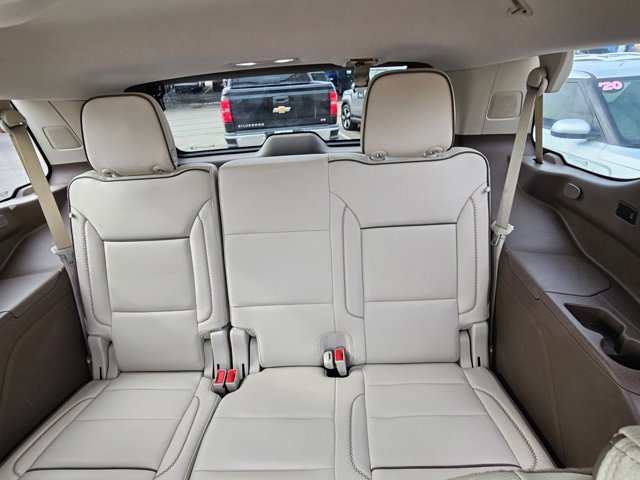Used 2022 GMC Yukon Denali w/ Denali Premium Package AWD/4WD image 19