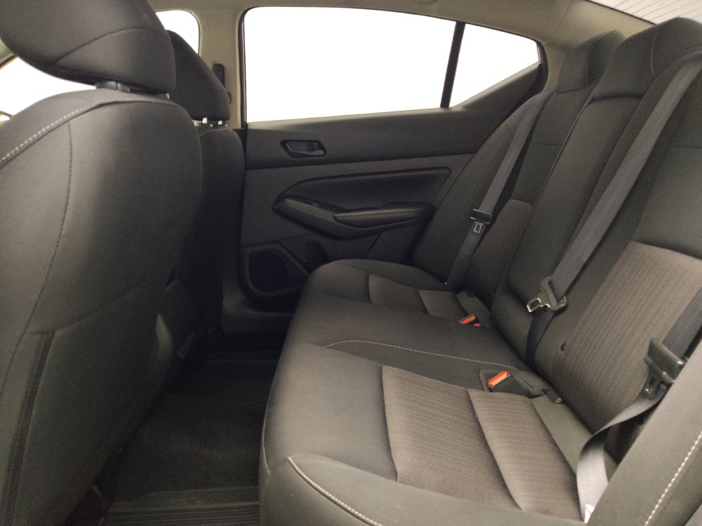 Used 2025 Nissan Altima 2.5 S FWD image 18