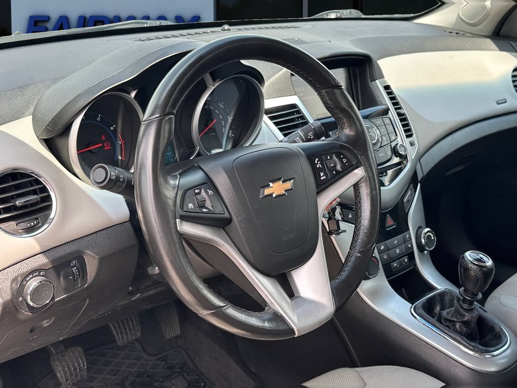 Used 2014 Chevrolet Cruze Eco FWD image 13