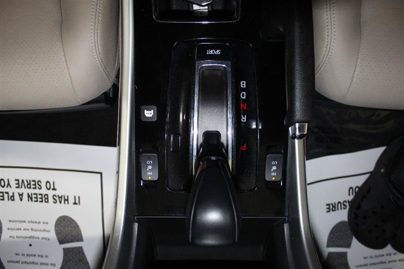 Used 2017 Honda Accord Touring image 21