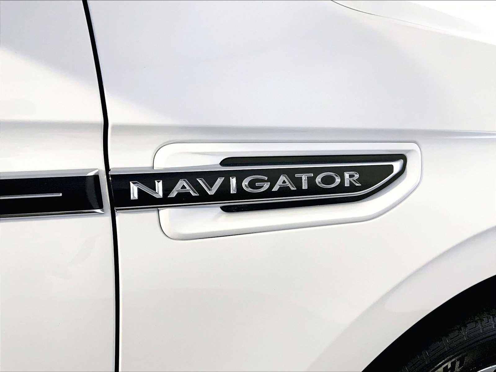 Used 2021 Lincoln Navigator Black Label AWD/4WD image 35