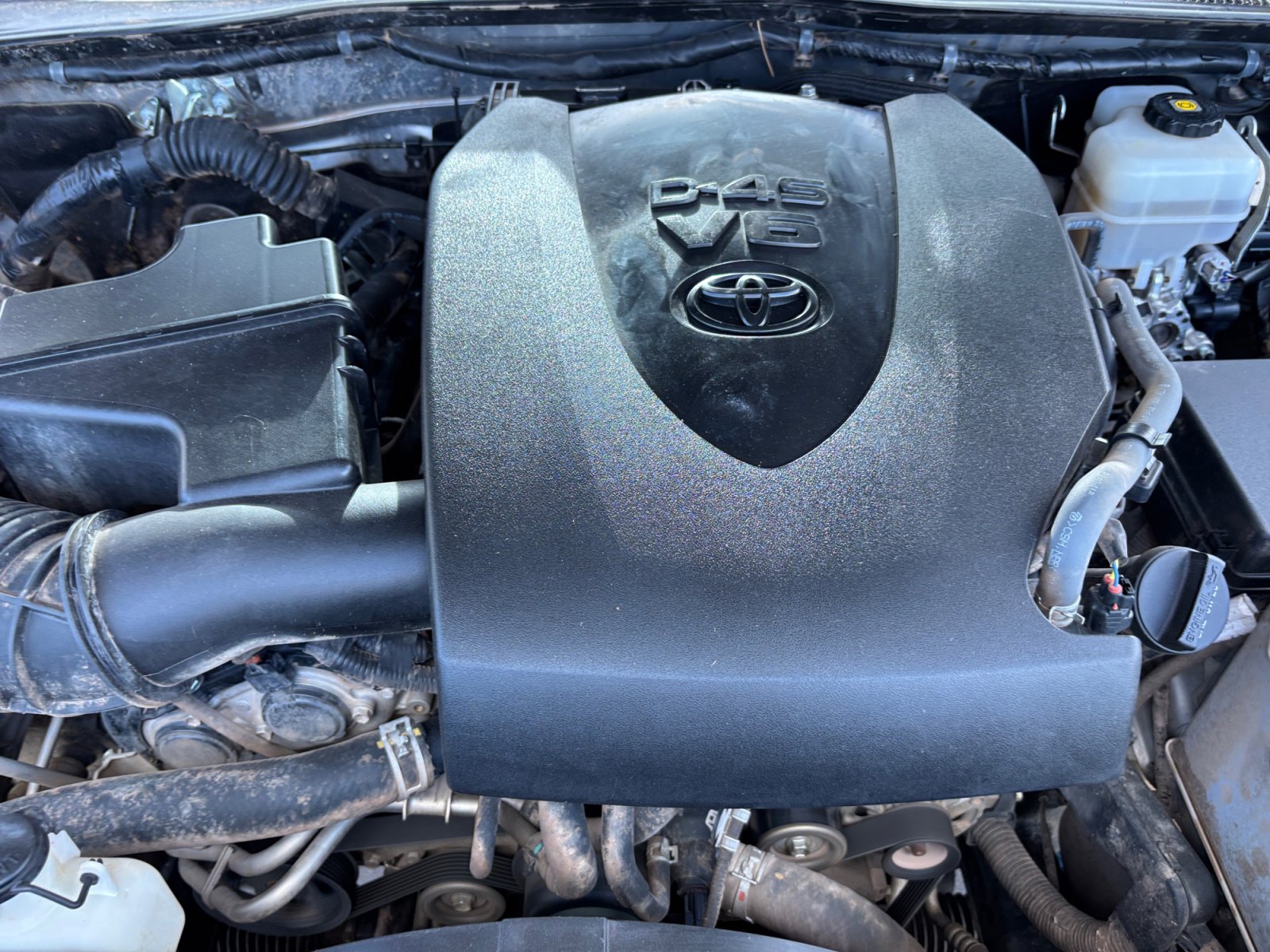Used 2020 Toyota Tacoma TRD Off-Road w/ Technology Package image 20
