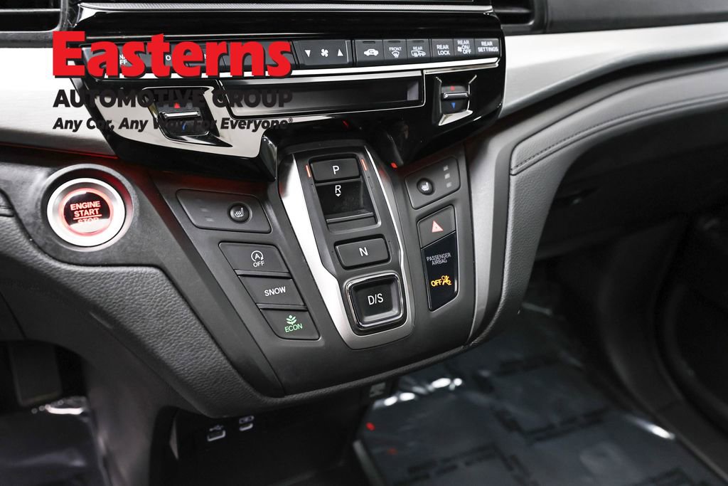 Used 2025 Honda Odyssey Sport-L image 13
