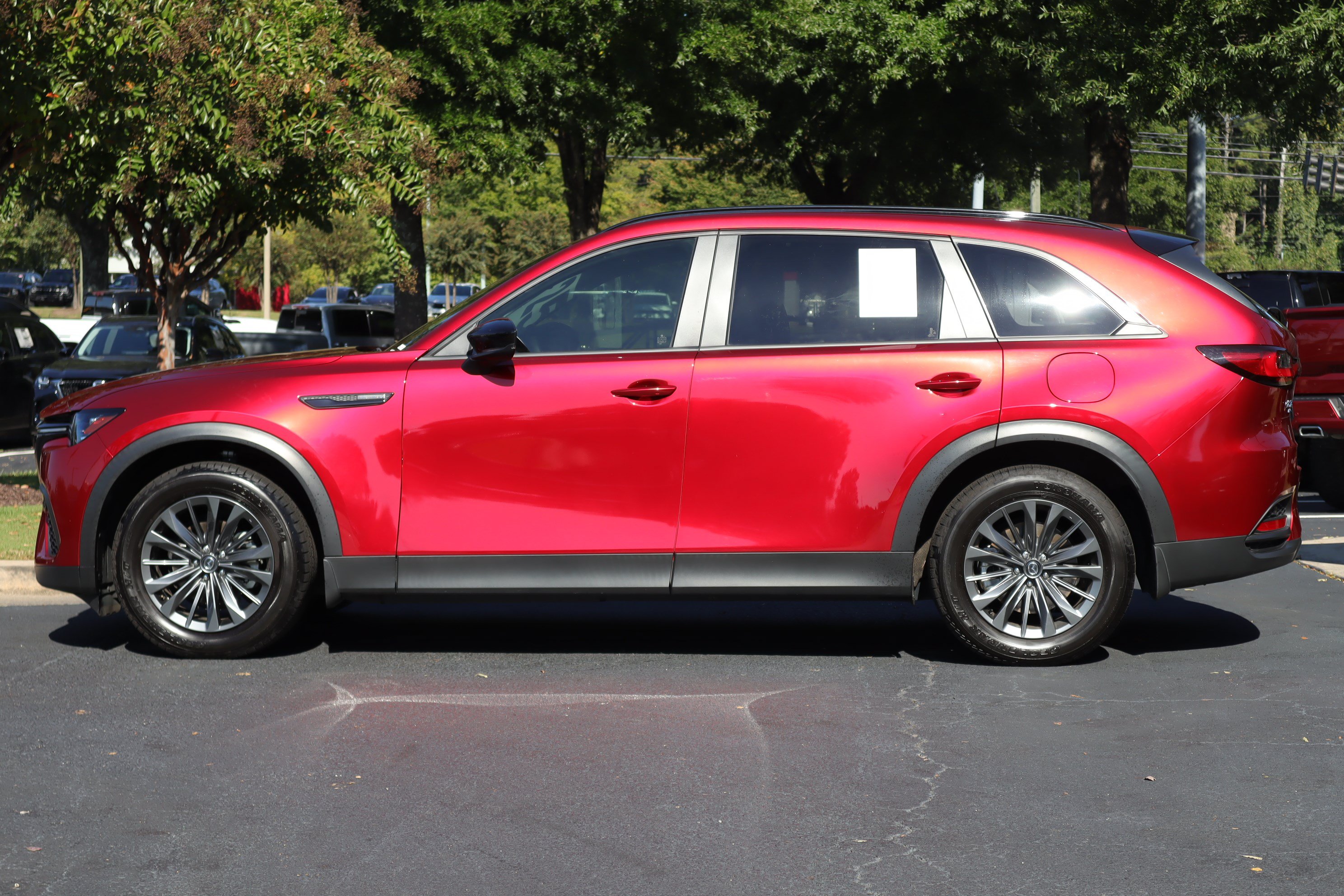Certified 2025 MAZDA CX-70 3.3 Turbo w/ Preferred Package AWD/4WD image 5