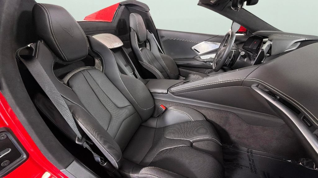 Certified 2023 Chevrolet Corvette Stingray Premium Conv w/ Z51 Performance Package RWD image 30