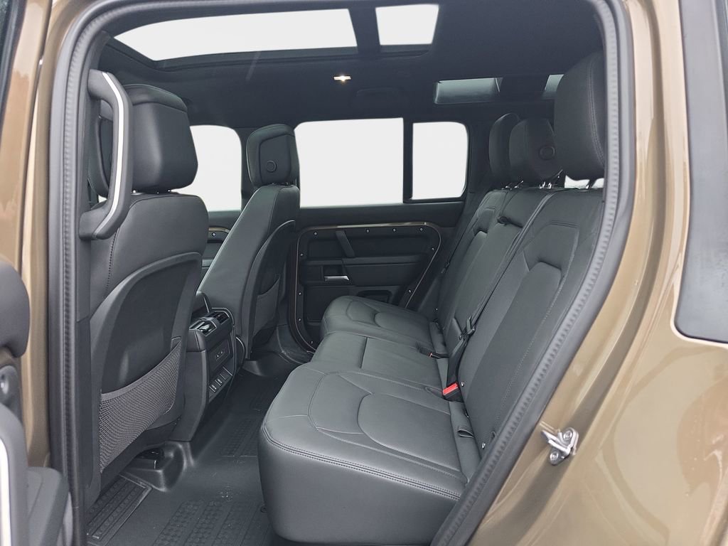 New 2026 Land Rover Defender 110 S image 15