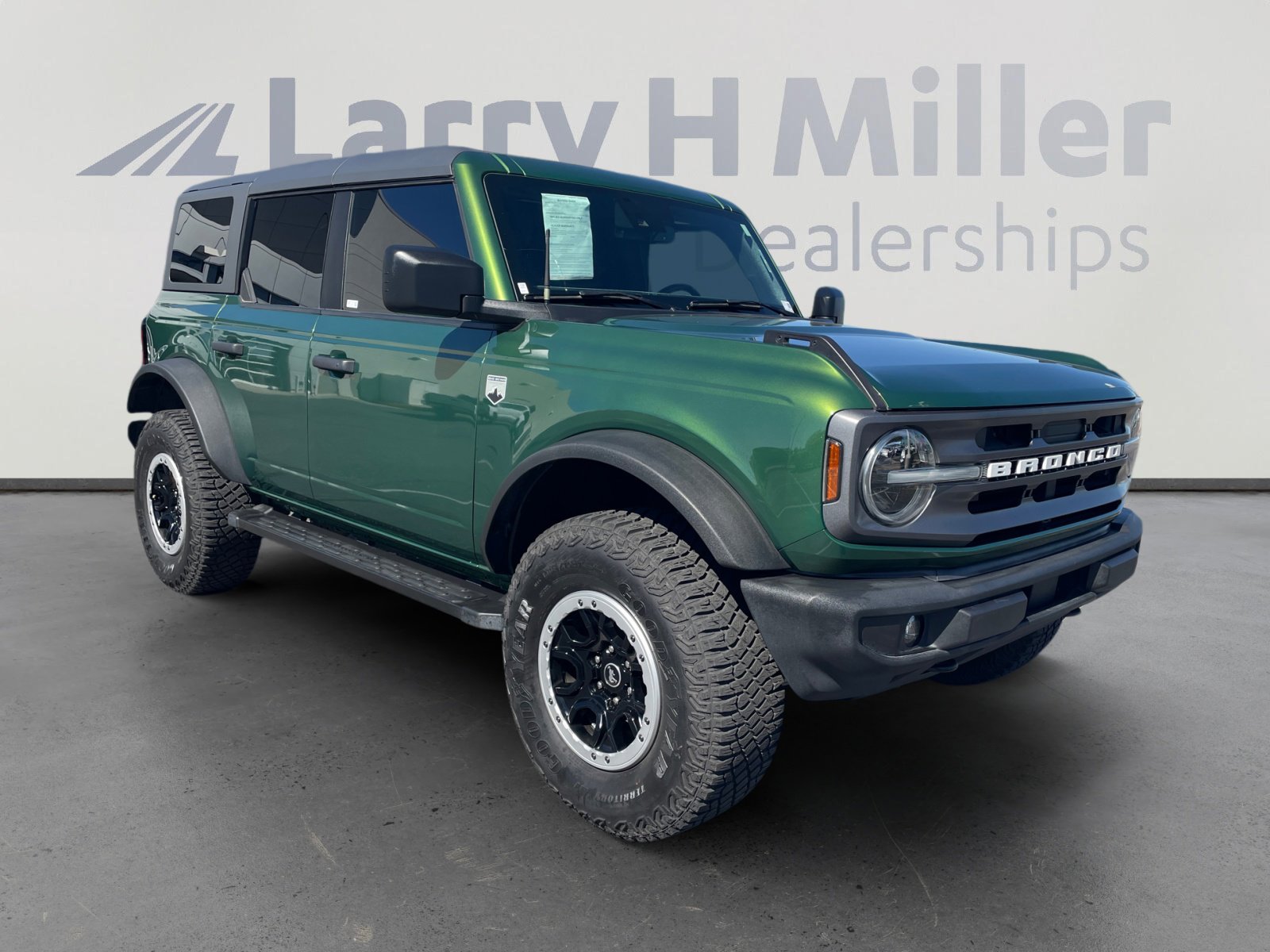 Used 2022 Ford Bronco Big Bend w/ Sasquatch Package image 7