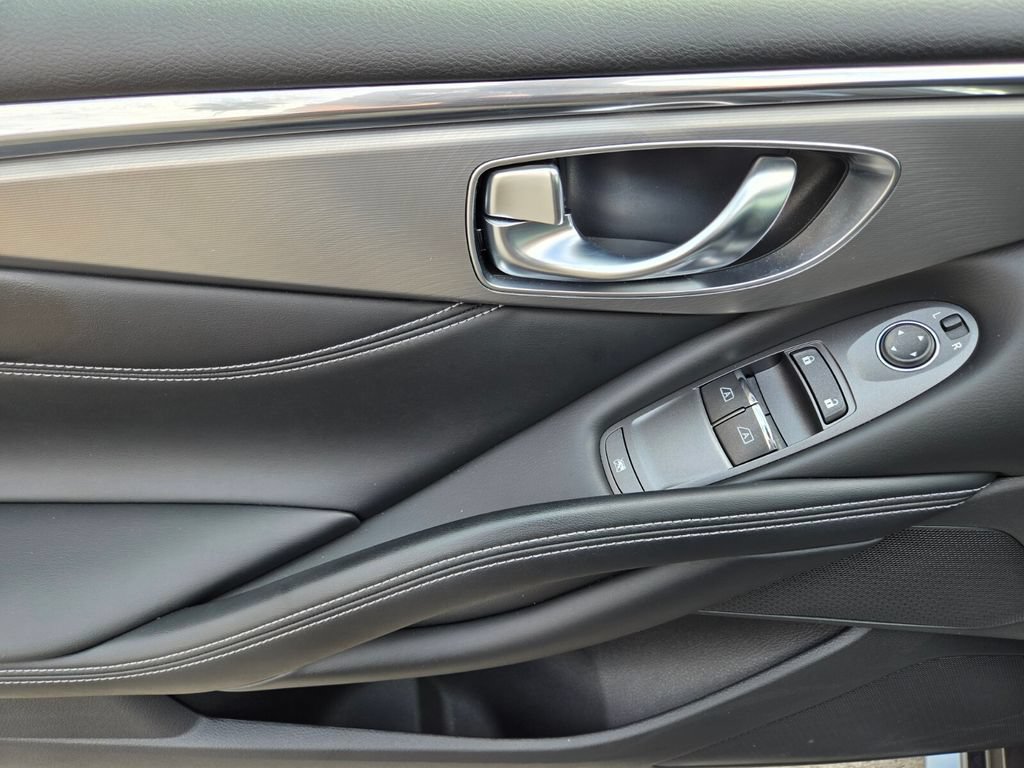 Used 2021 INFINITI Q60 3.0t Pure RWD image 21