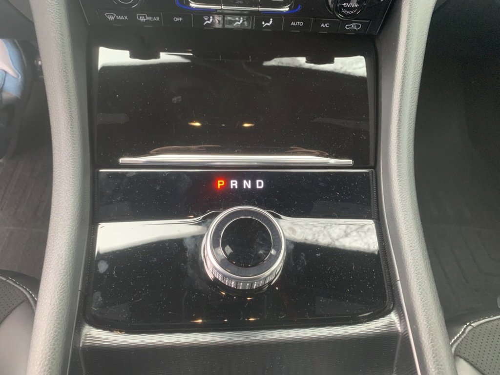 Used 2025 Jeep Grand Cherokee L Altitude image 24