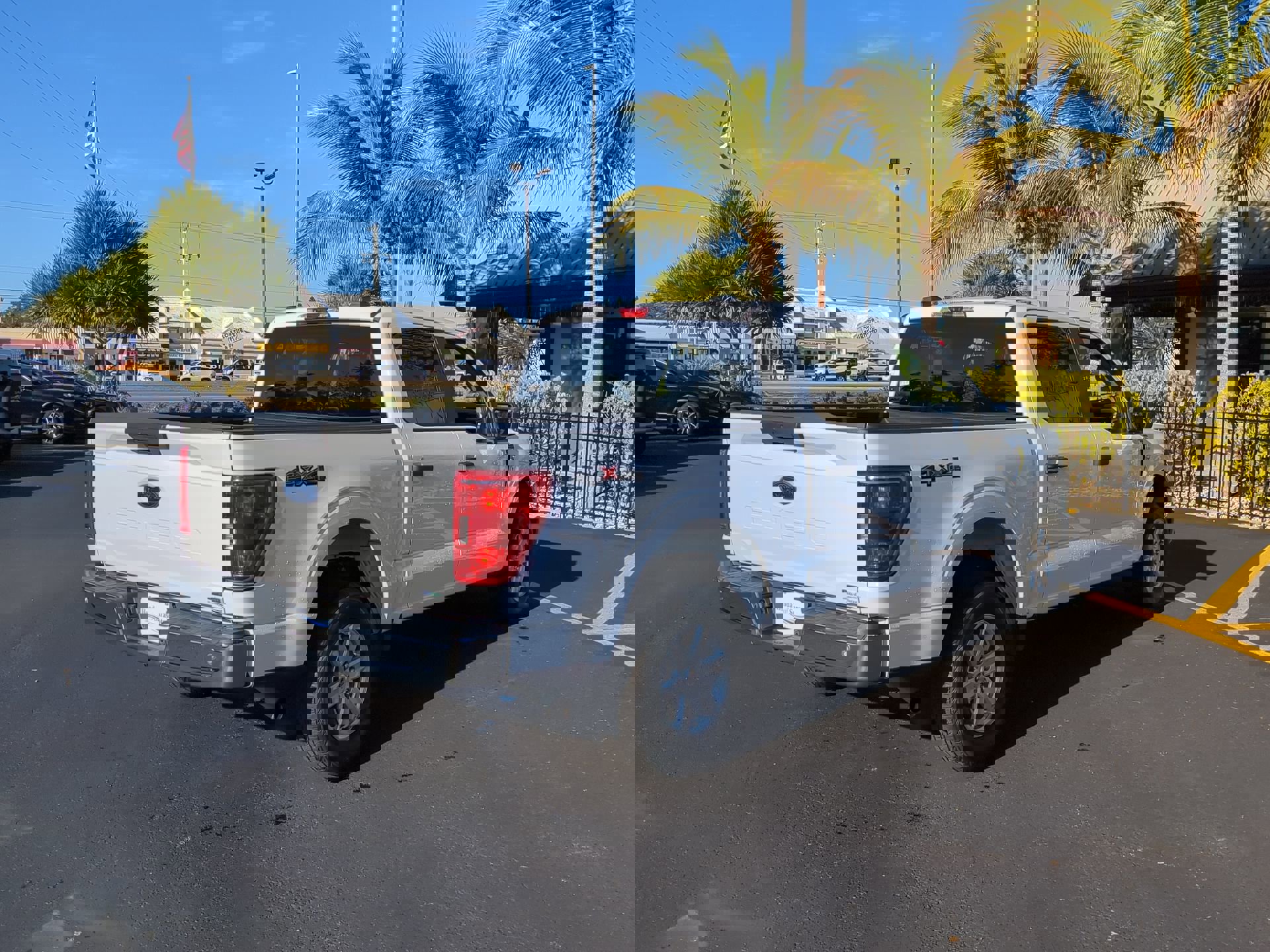 Used 2021 Ford F150 XLT image 6